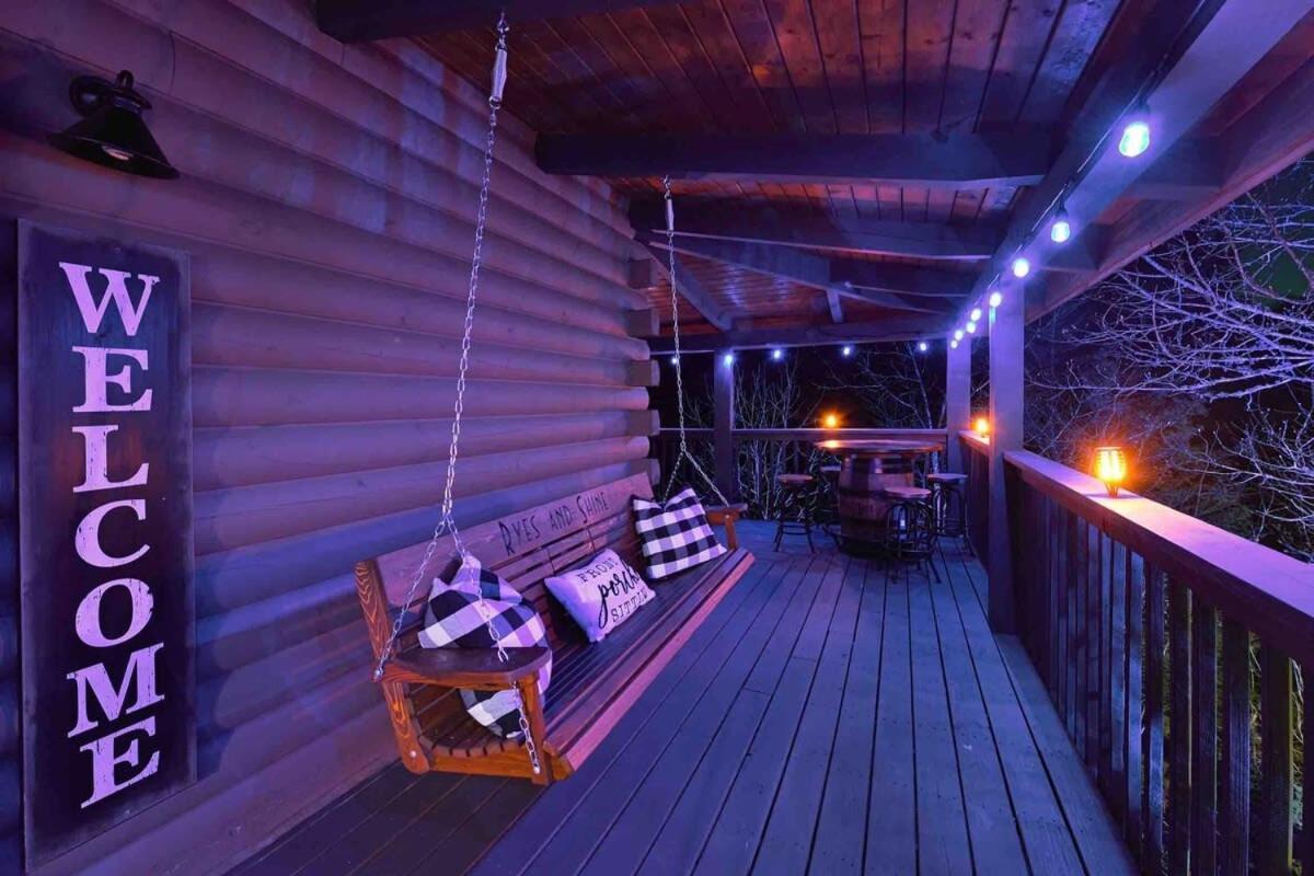 Ryes And Shine Bootlegger'S Cabin! Hot Tub* Pool* Arcade* Billiards *Ev * Pet Friendly Сев'єрвілл Екстер'єр фото