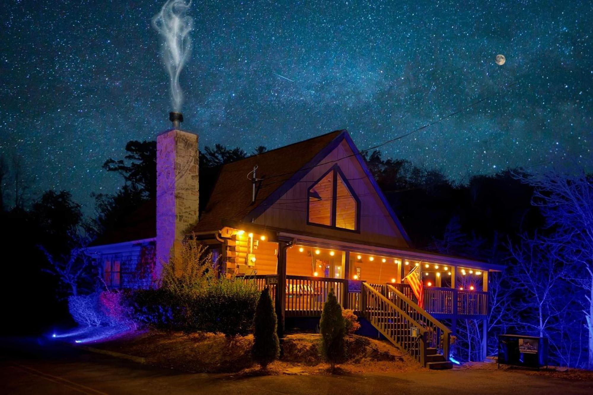 Ryes And Shine Bootlegger'S Cabin! Hot Tub* Pool* Arcade* Billiards *Ev * Pet Friendly Сев'єрвілл Екстер'єр фото